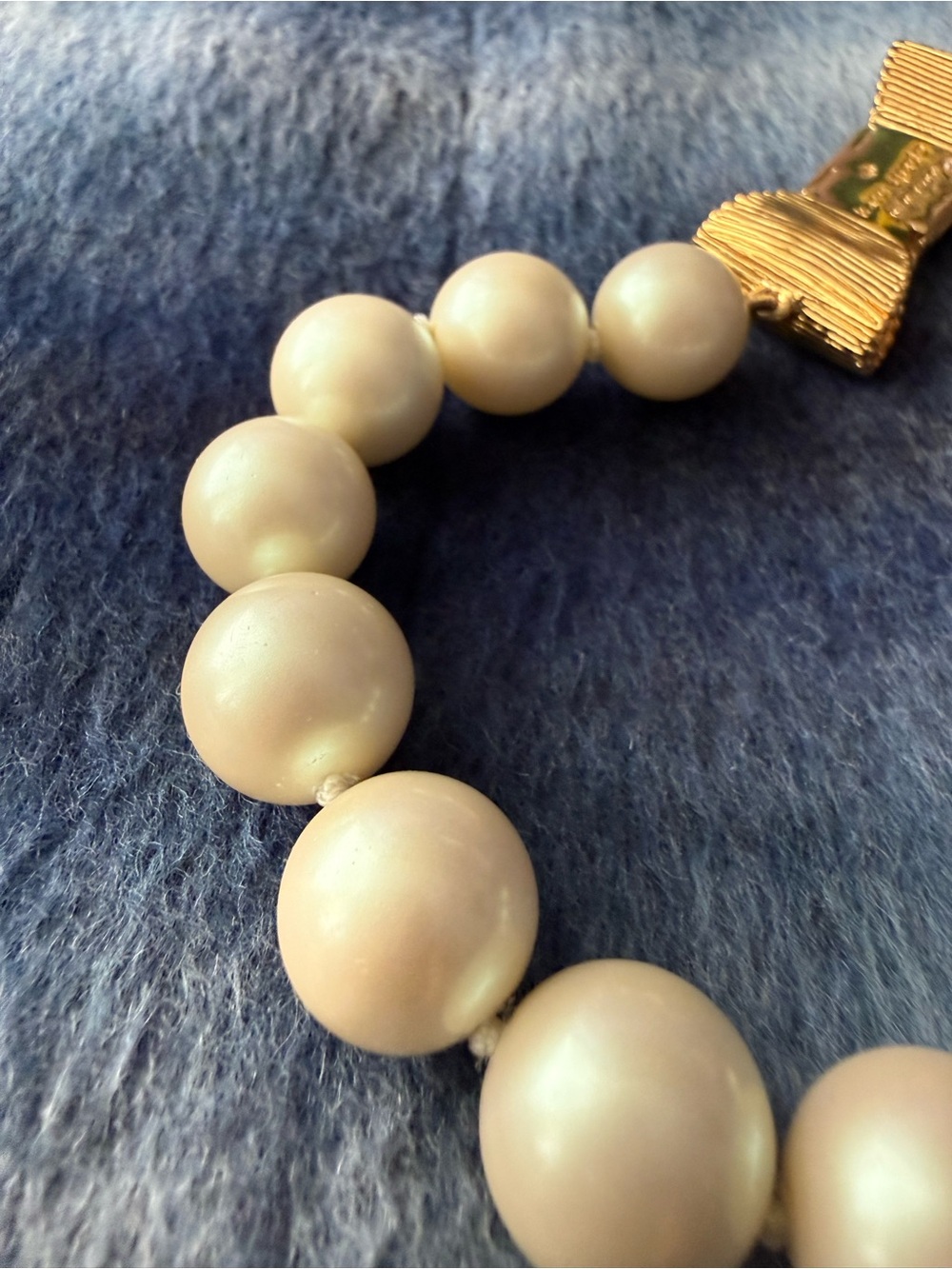 Kate Spade All Wrapped Up In Pearls Bracelet - Picture 6 of 7